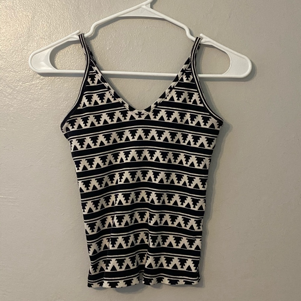 Forever 21 Aztec B&W Tank Top